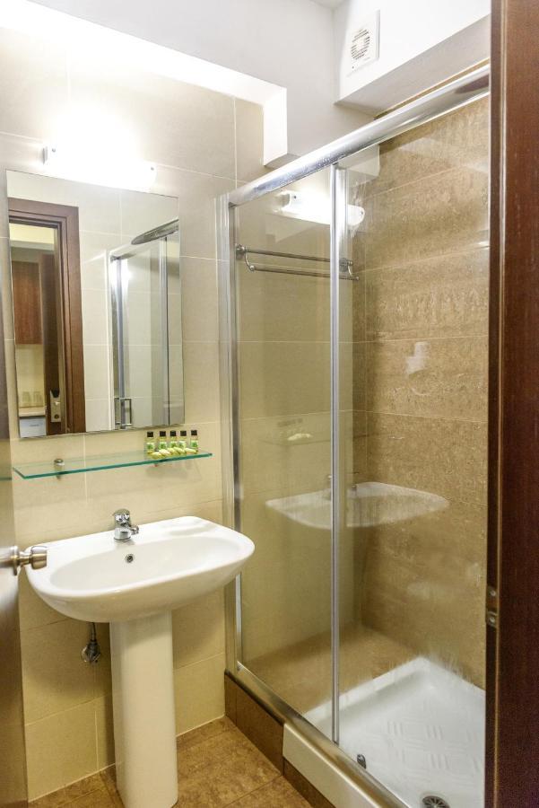 Hotel Giannoulis Paralia Katerinis Bagian luar foto