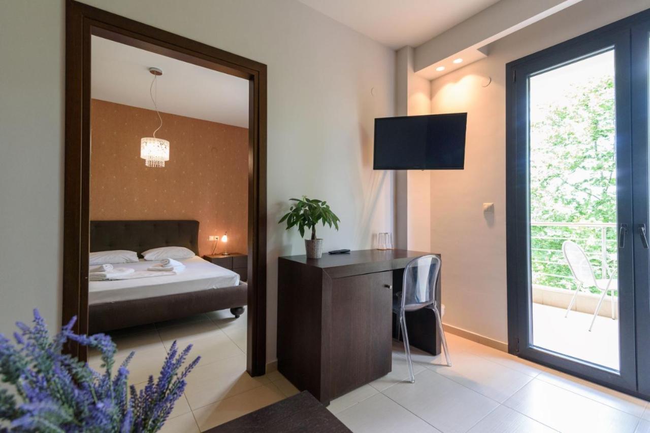 Hotel Giannoulis Paralia Katerinis Bagian luar foto