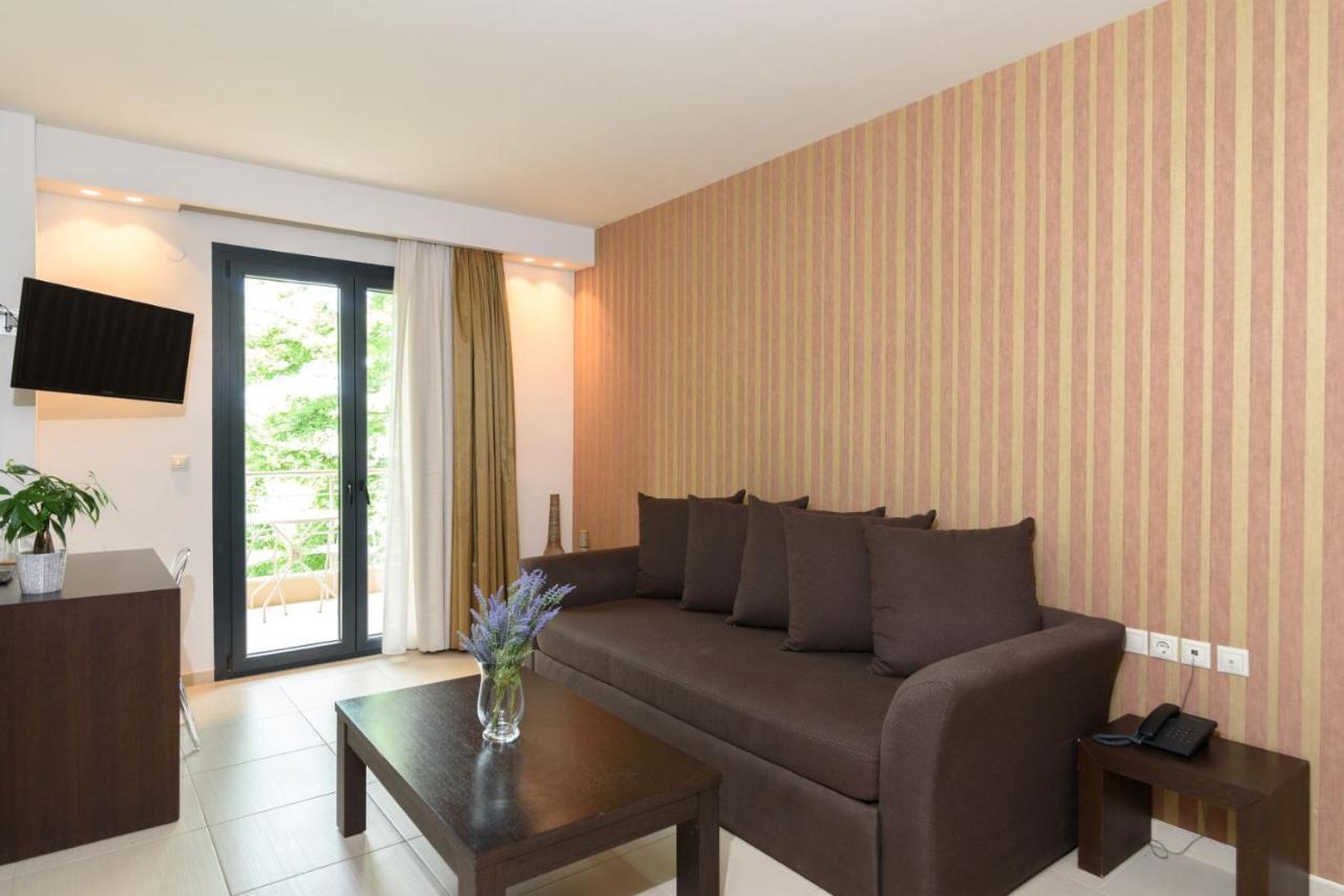 Hotel Giannoulis Paralia Katerinis Bagian luar foto