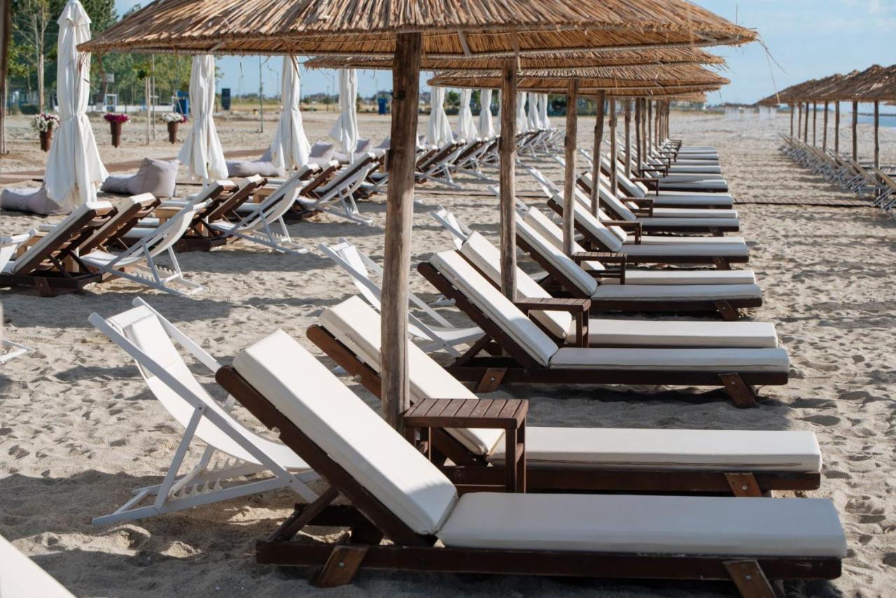 Hotel Giannoulis Paralia Katerinis Bagian luar foto