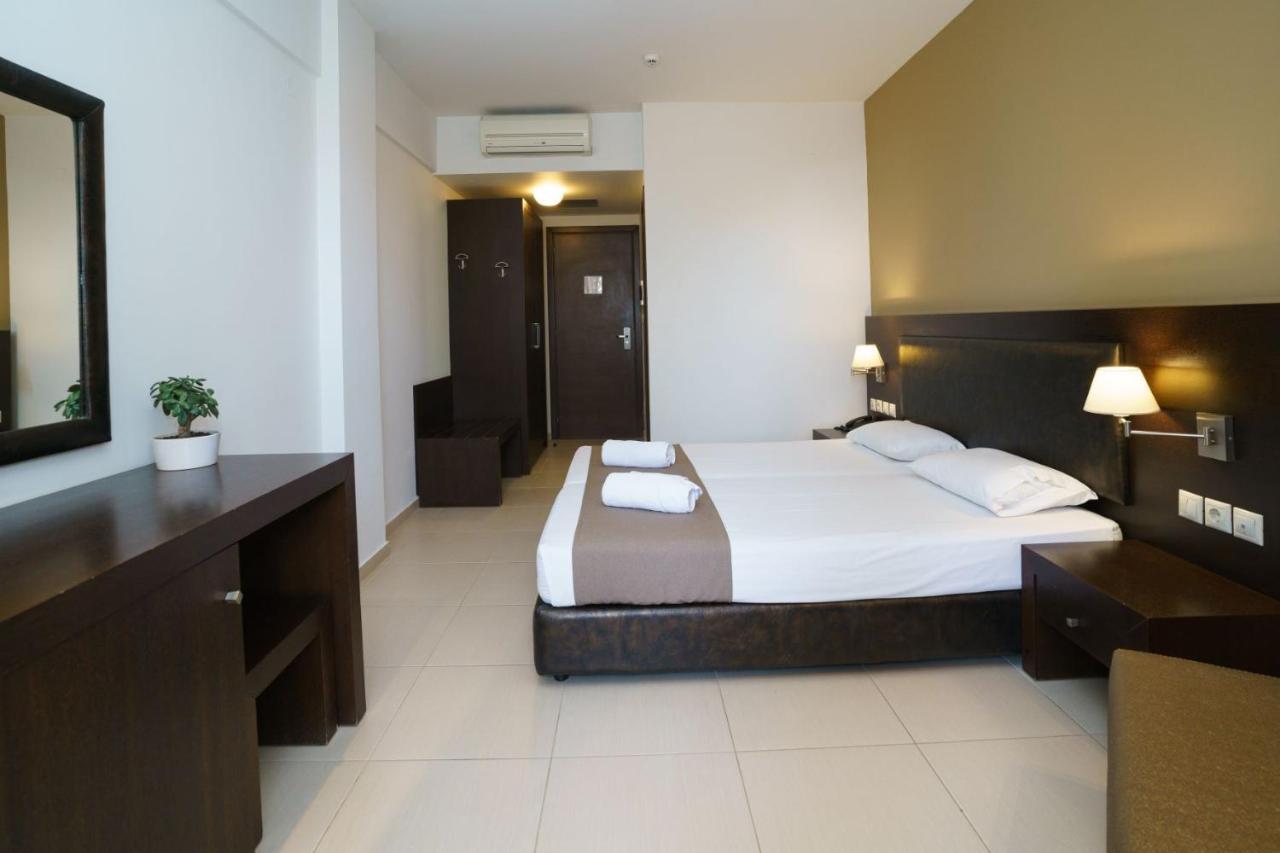 Hotel Giannoulis Paralia Katerinis Bagian luar foto