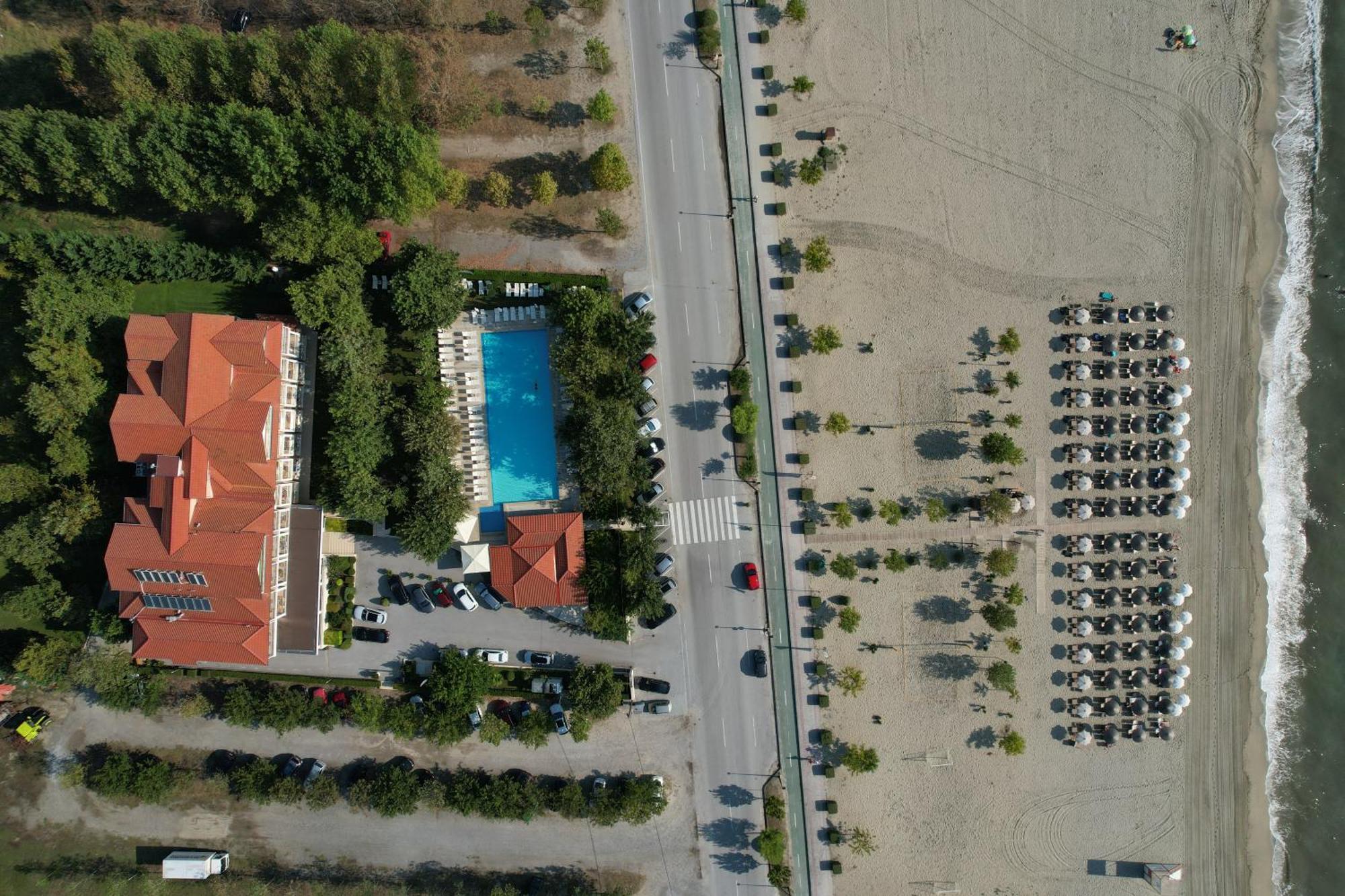 Hotel Giannoulis Paralia Katerinis Bagian luar foto