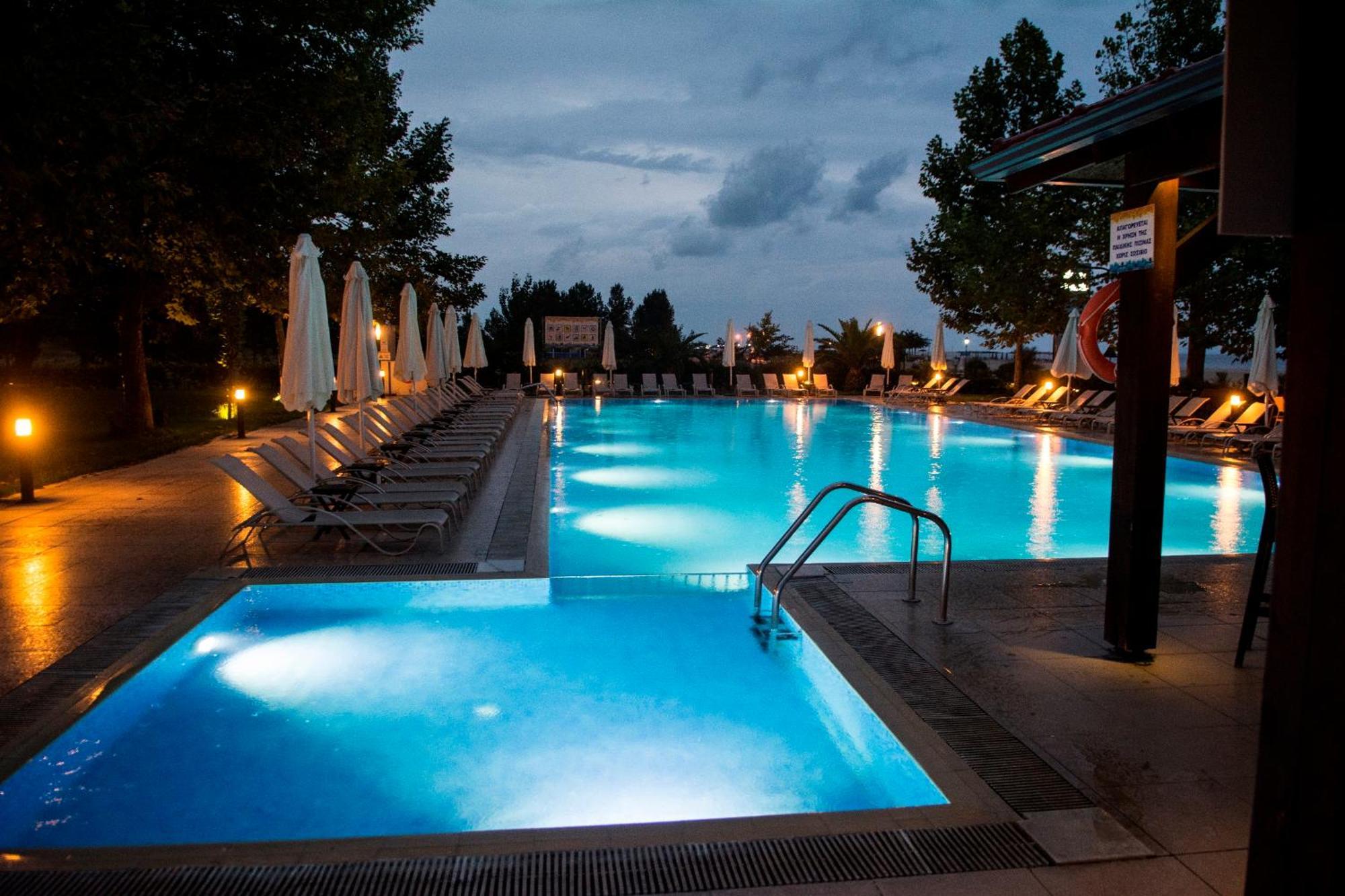 Hotel Giannoulis Paralia Katerinis Bagian luar foto